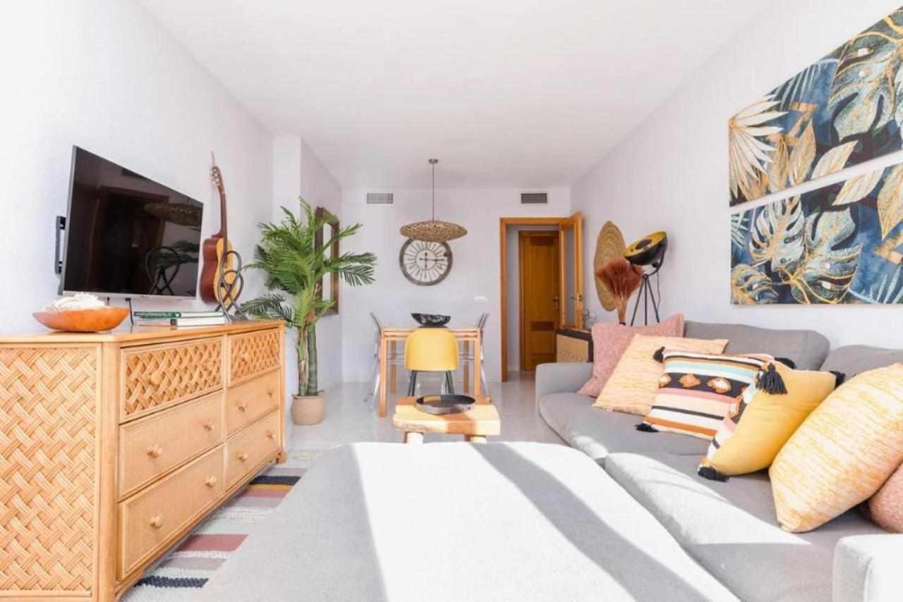 Oasis 2 Balcon Con Vistas Al Mar Y Montana By Vero ألتيا المظهر الخارجي الصورة