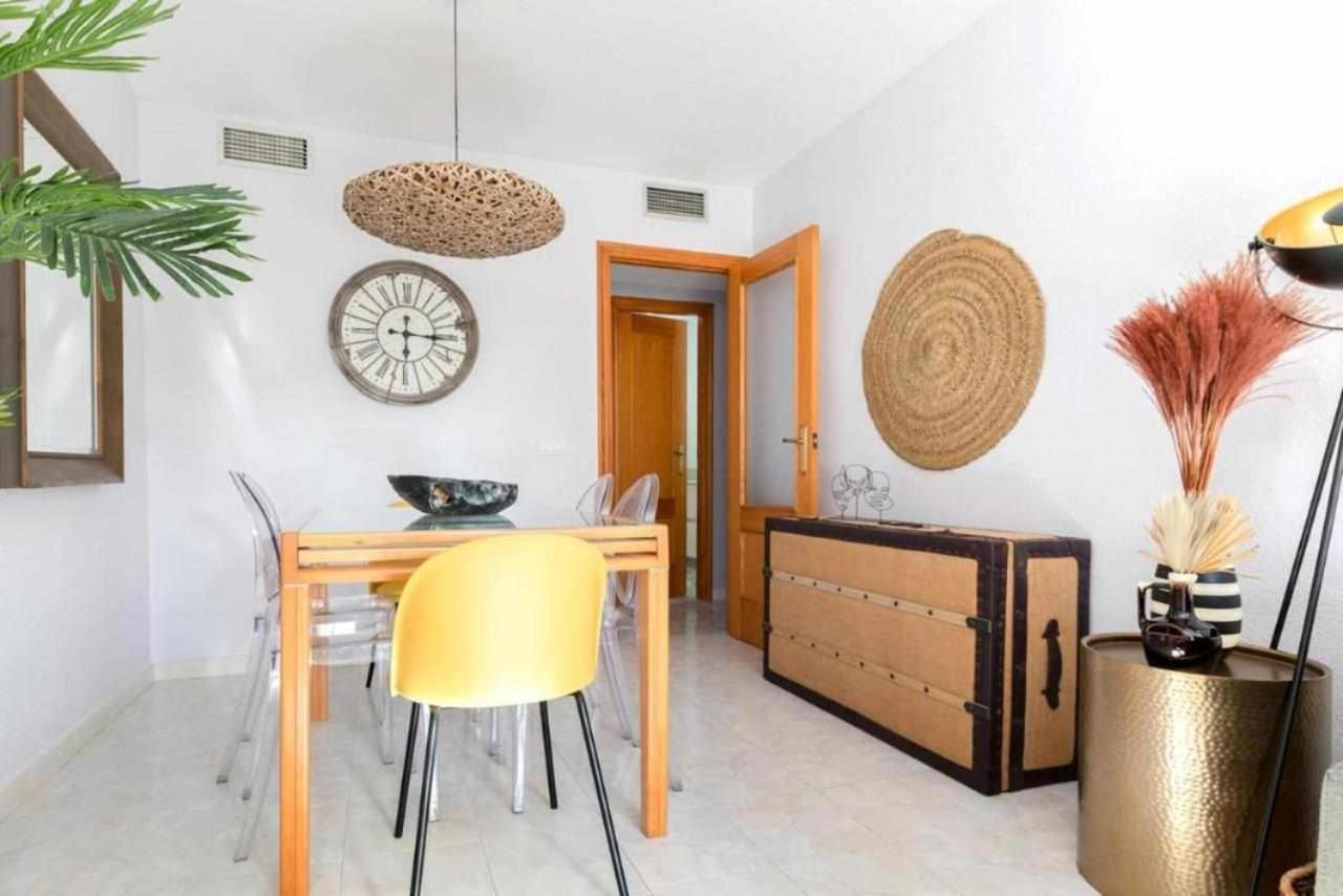 Oasis 2 Balcon Con Vistas Al Mar Y Montana By Vero ألتيا المظهر الخارجي الصورة