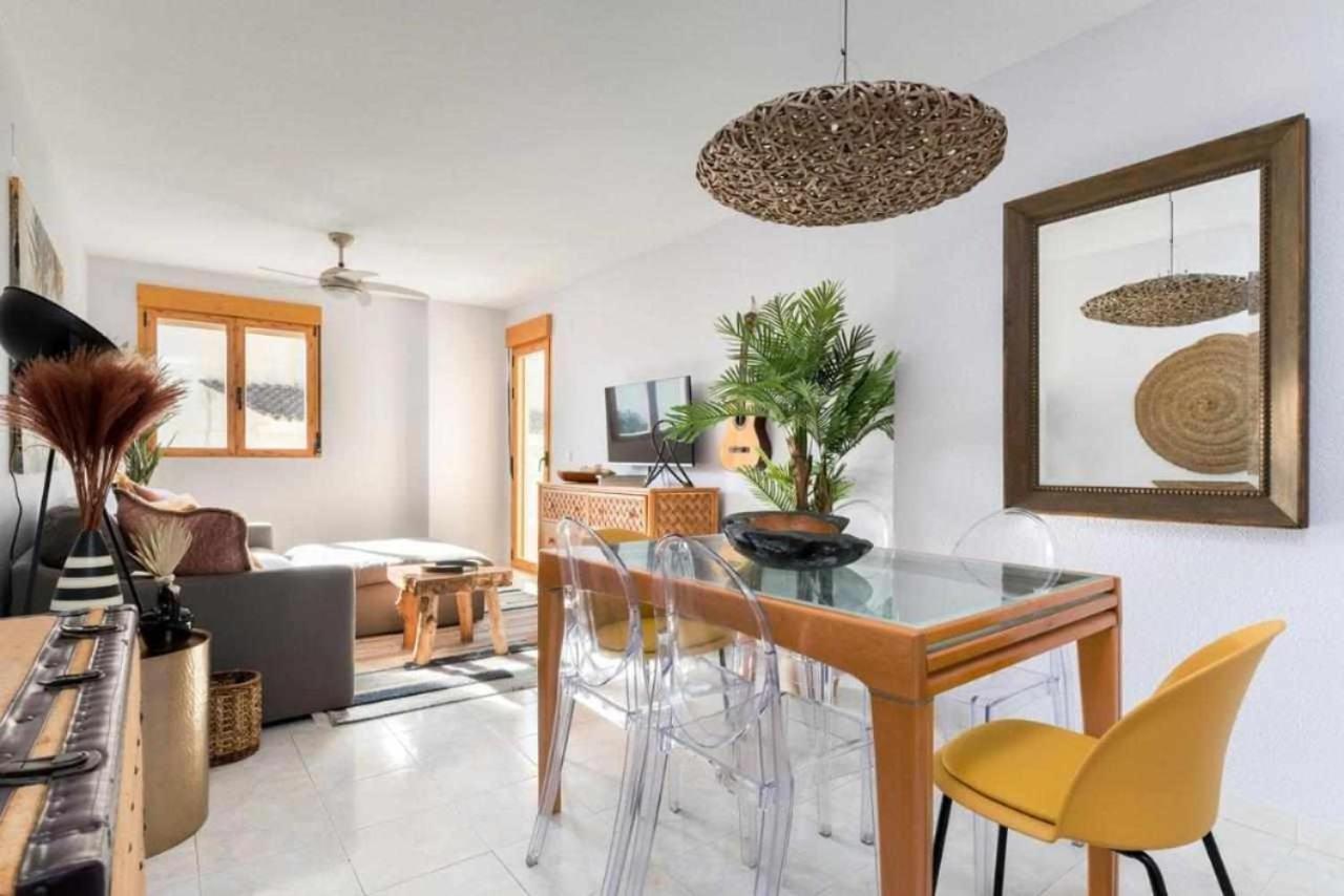 Oasis 2 Balcon Con Vistas Al Mar Y Montana By Vero ألتيا المظهر الخارجي الصورة