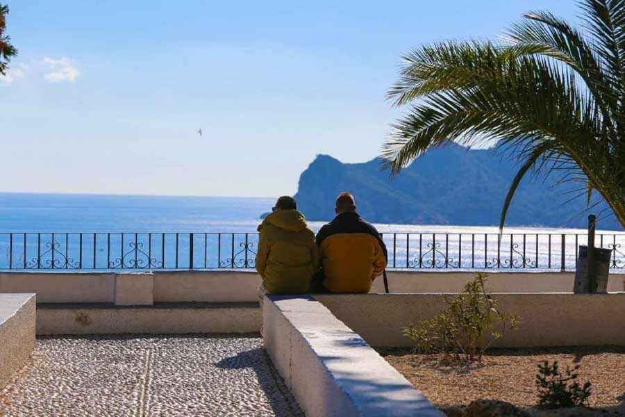 Oasis 2 Balcon Con Vistas Al Mar Y Montana By Vero ألتيا المظهر الخارجي الصورة